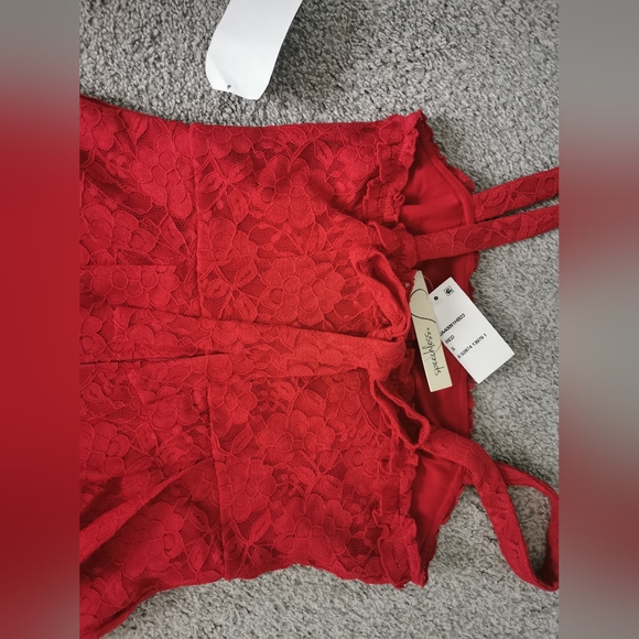 NWT Speechless Red lined lace dress size S new - Picture 3 of 5
